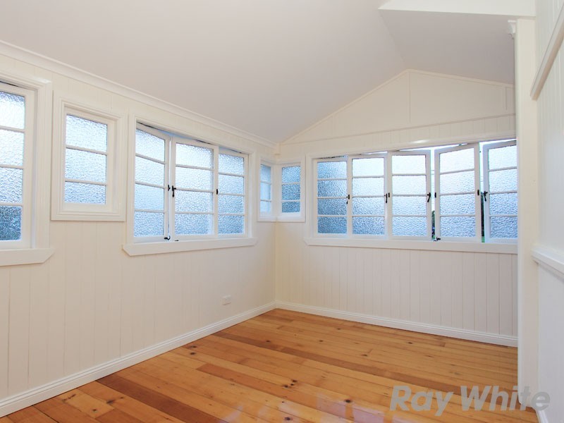 90 Thistle Street, Gordon Park QLD 4031