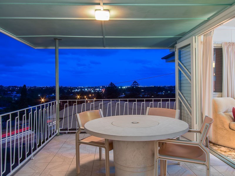 182 Kitchener Road, Kedron QLD 4031