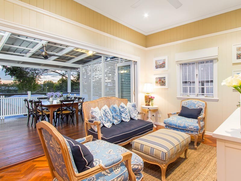 17 Fifth Avenue, Kedron QLD 4031