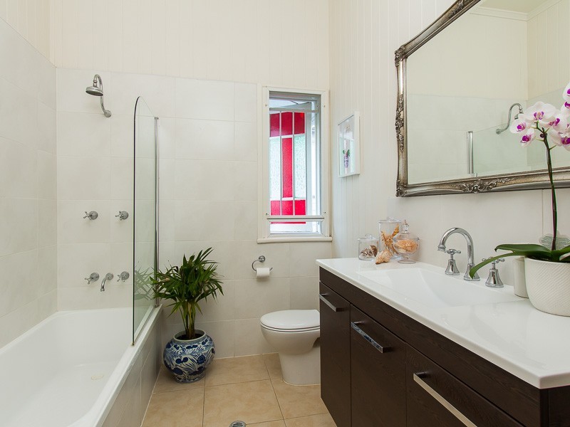 17 Fifth Avenue, Kedron QLD 4031