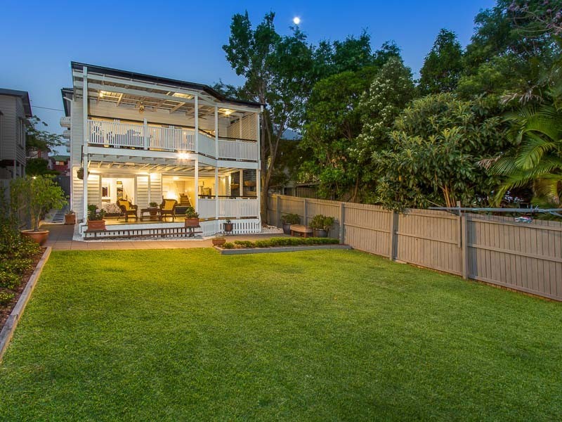 17 Fifth Avenue, Kedron QLD 4031