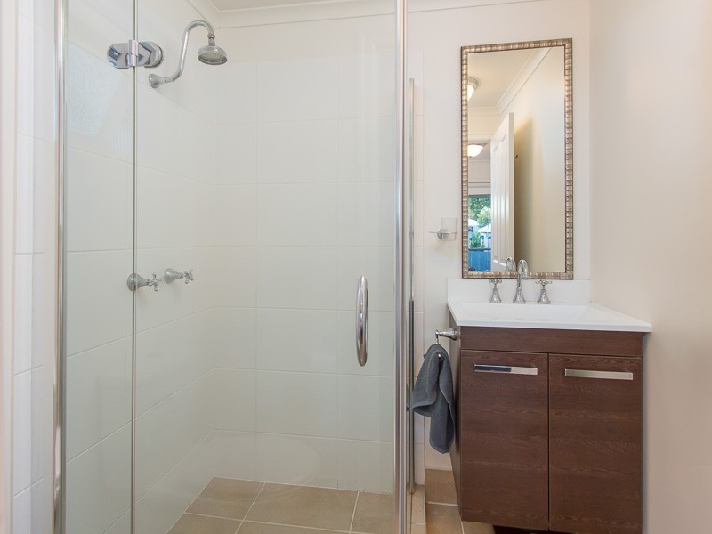 17 Fifth Avenue, Kedron QLD 4031