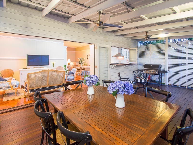 17 Fifth Avenue, Kedron QLD 4031