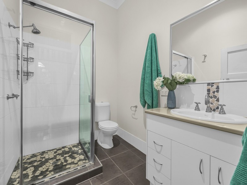 16 Twelfth Avenue, Kedron QLD 4031