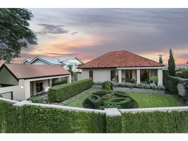 58 Highcrest Avenue, Wavell Heights QLD 4012