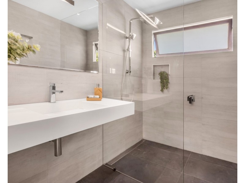 19 Bedford Street, Gordon Park QLD 4031