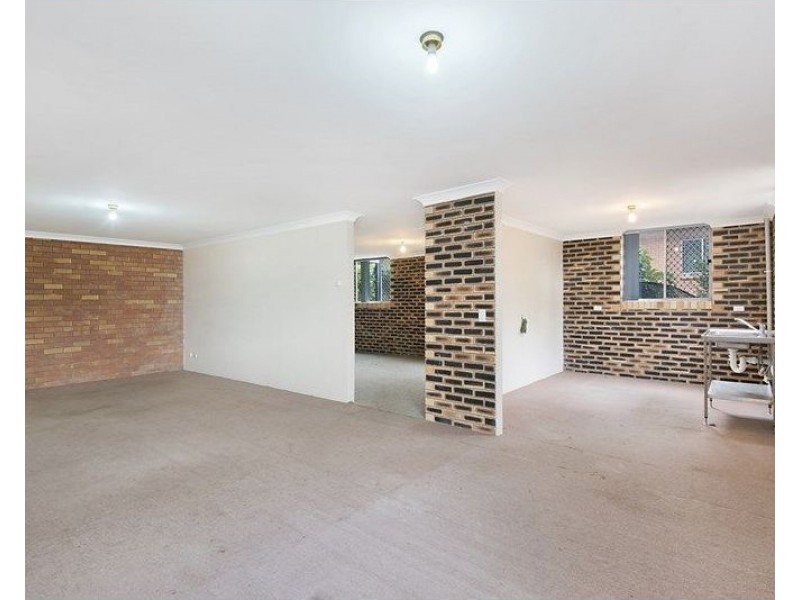 7 Hamilton Street, Gordon Park QLD 4031