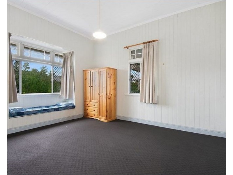 7 Hamilton Street, Gordon Park QLD 4031