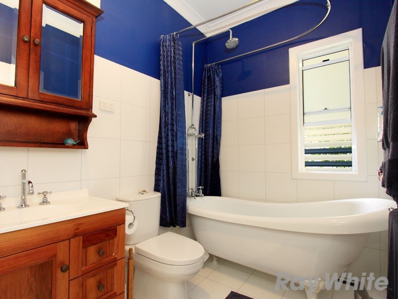 26 Lawley Street, Kedron QLD 4031