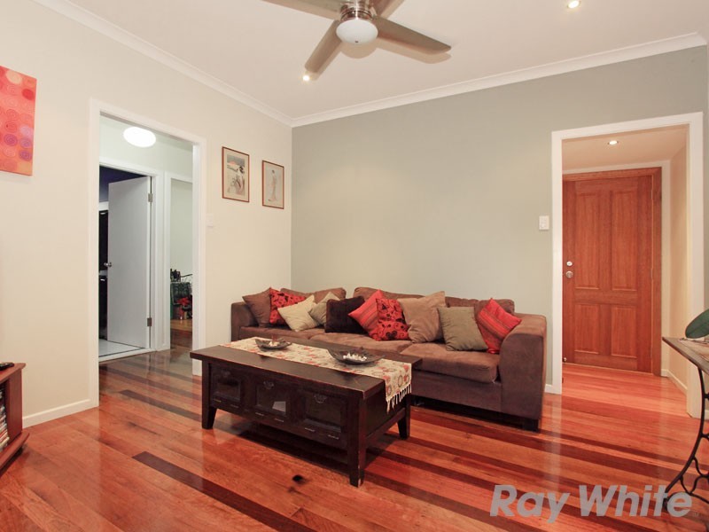 26 Lawley Street, Kedron QLD 4031