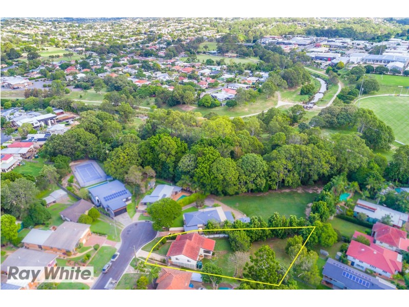 5 Roxby Street, Gordon Park QLD 4031