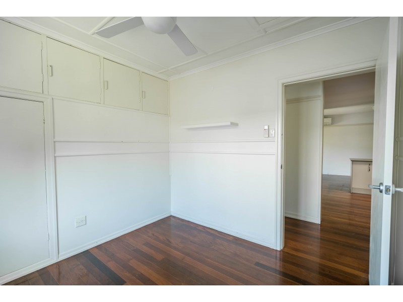 10 Hinkler Street, Kedron QLD 4031