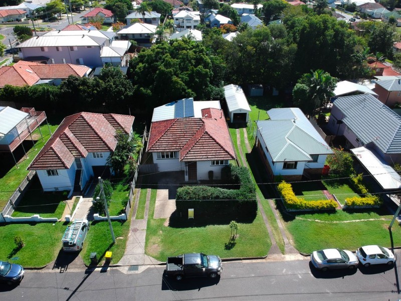 10 Hinkler Street, Kedron QLD 4031