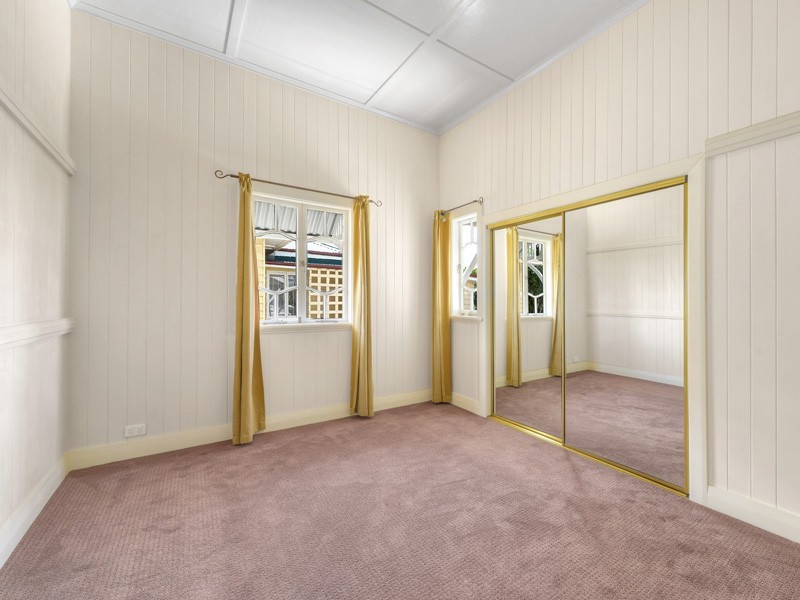 14 Fourteenth Avenue, Kedron QLD 4031