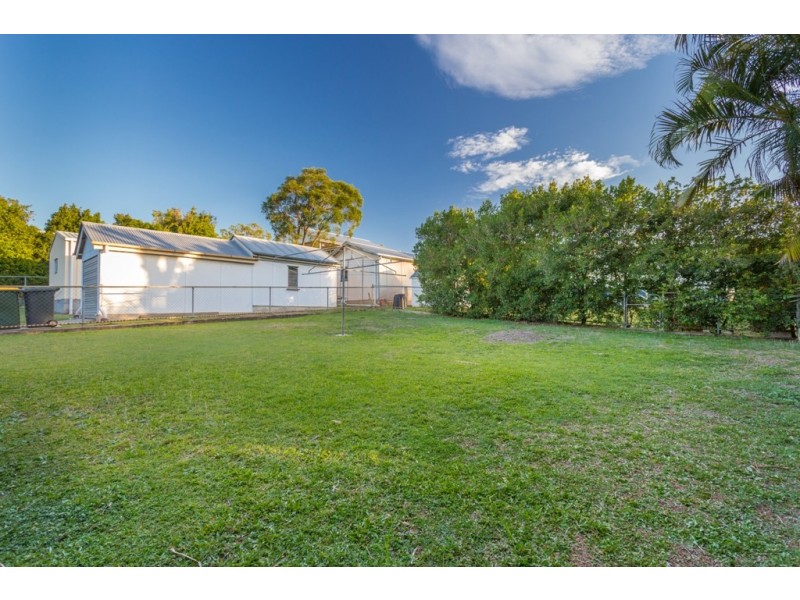 61 Ninth Avenue, Kedron QLD 4031