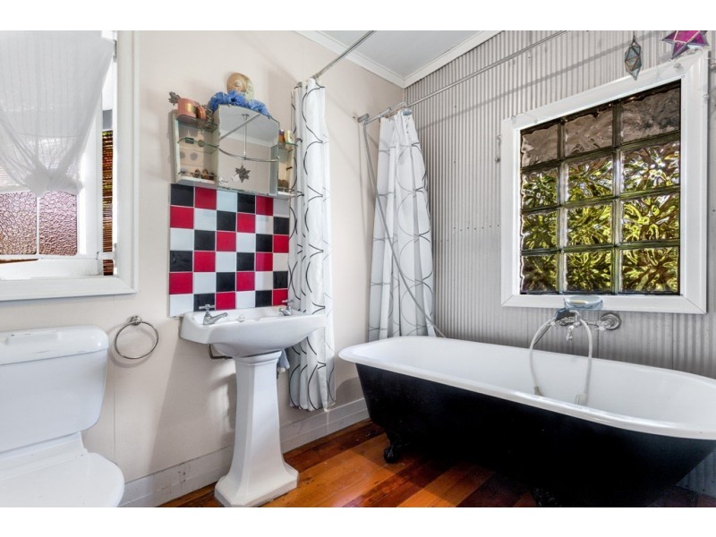 56 Edinburgh Castle Road, Kedron QLD 4031