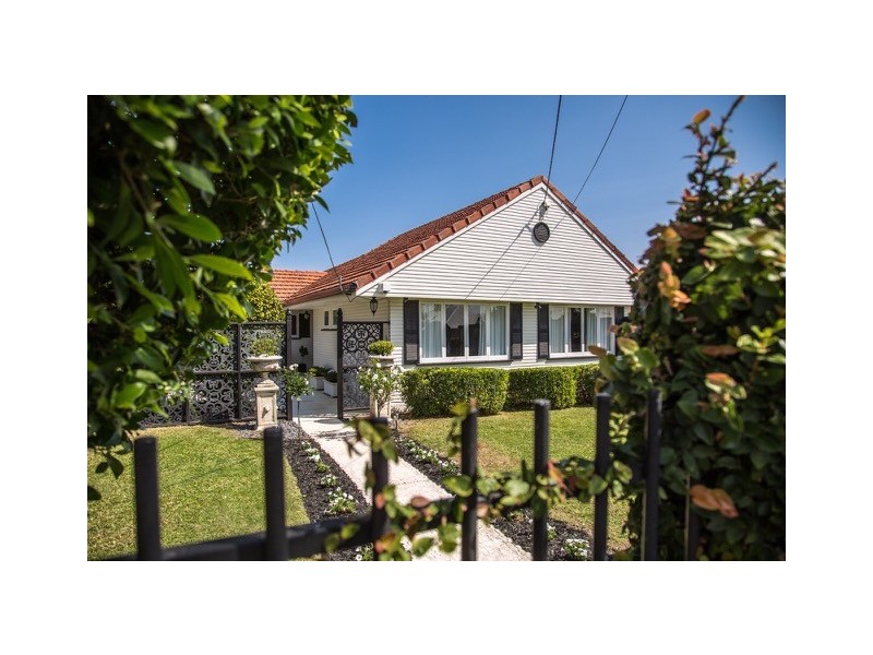 8 Rilatt Street, Wavell Heights QLD 4012