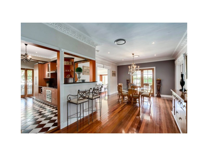 8 Rilatt Street, Wavell Heights QLD 4012