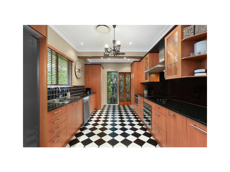 8 Rilatt Street, Wavell Heights QLD 4012