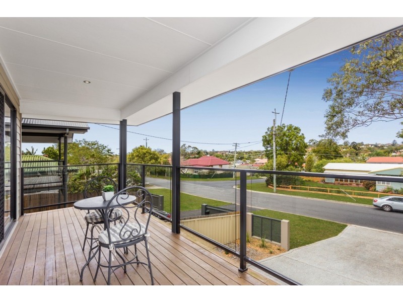 6 Watcombe Street, Wavell Heights QLD 4012