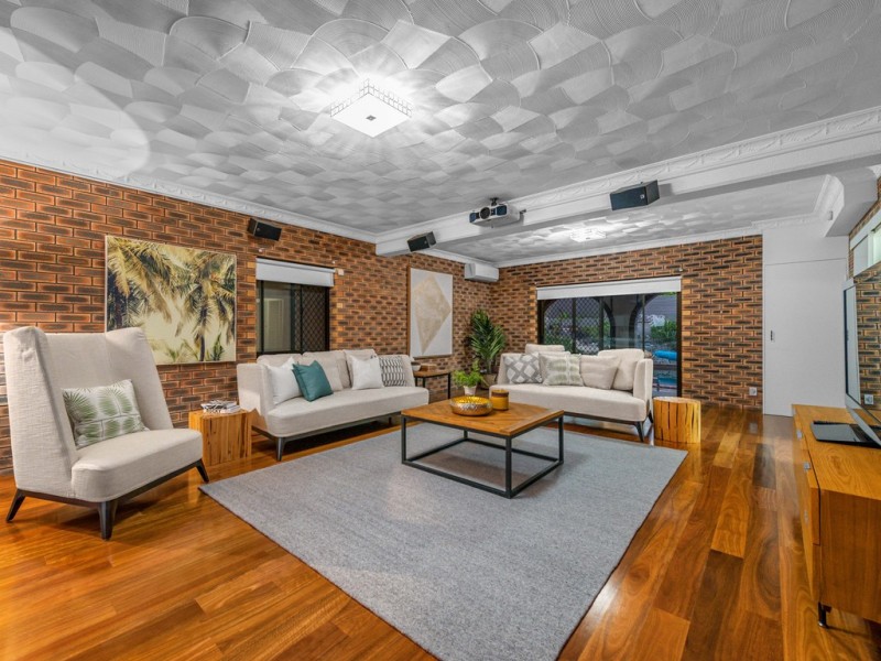 1 Aloe Street, Wavell Heights QLD 4012