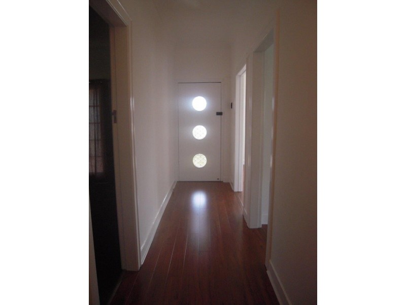 32 Main Avenue, Wavell Heights QLD 4012