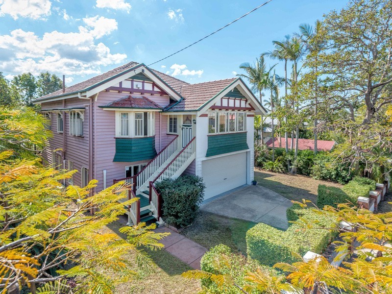 85 Broughton Road, Kedron QLD 4031