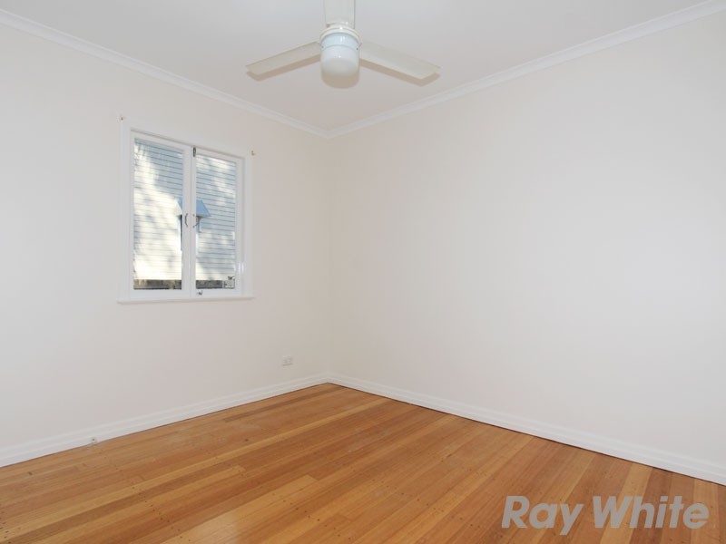 62 Tenth Avenue, Kedron QLD 4031