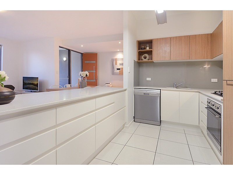 51 Victoria Terrace, Gordon Park QLD 4031