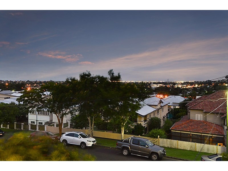 51 Victoria Terrace, Gordon Park QLD 4031
