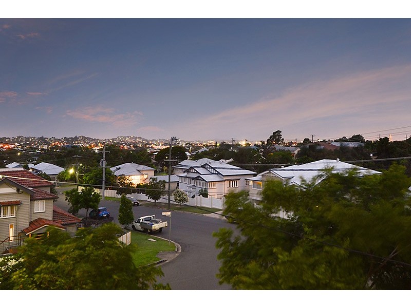 51 Victoria Terrace, Gordon Park QLD 4031