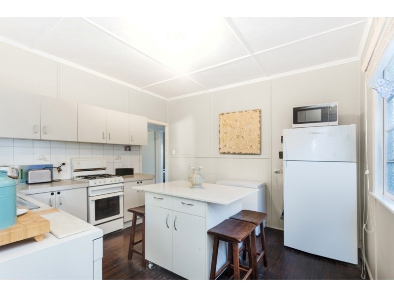 23 Jardine Street, Kedron QLD 4031