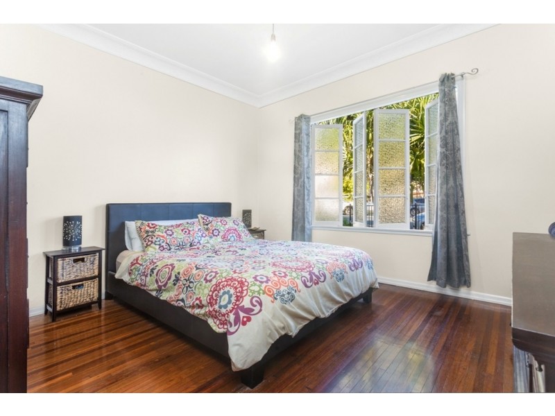 23 Jardine Street, Kedron QLD 4031