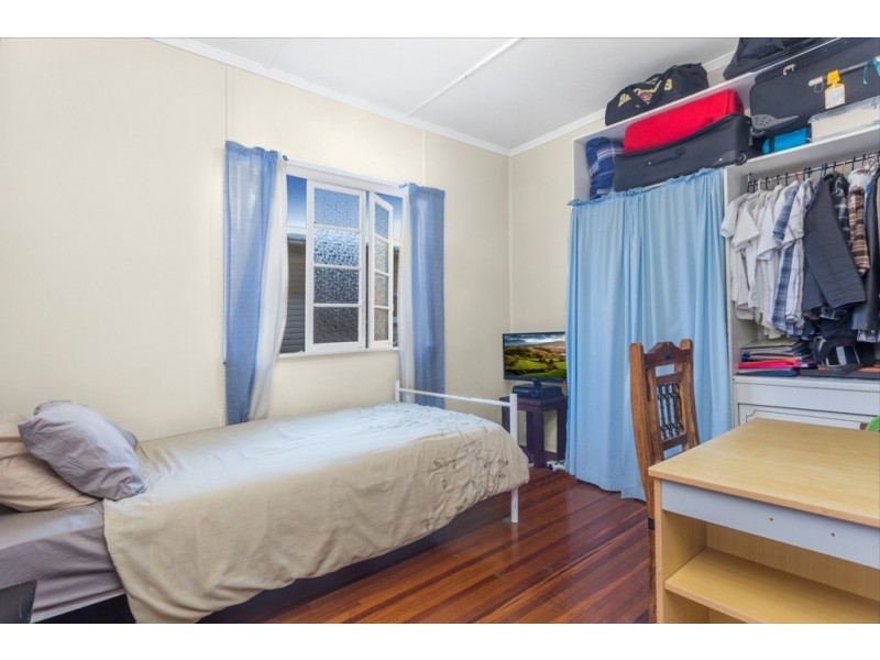 23 Jardine Street, Kedron QLD 4031