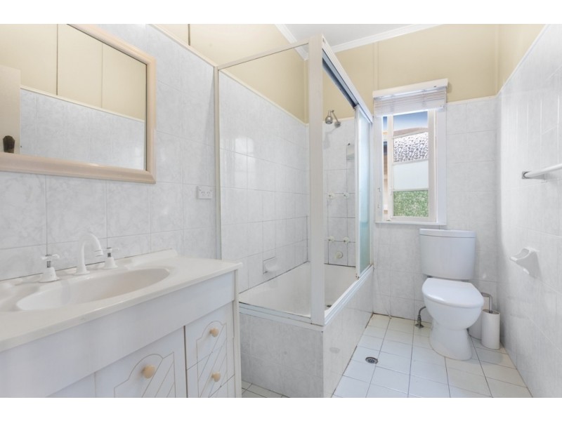 23 Jardine Street, Kedron QLD 4031