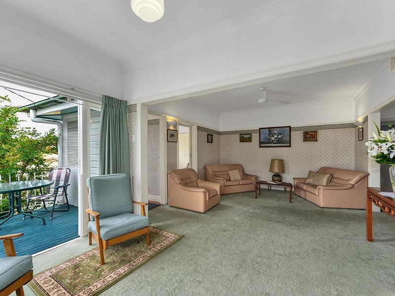 46 Crawford Avenue, Stafford QLD 4053