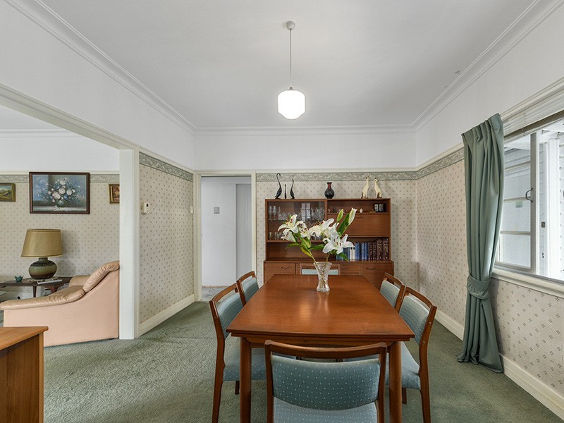 46 Crawford Avenue, Stafford QLD 4053