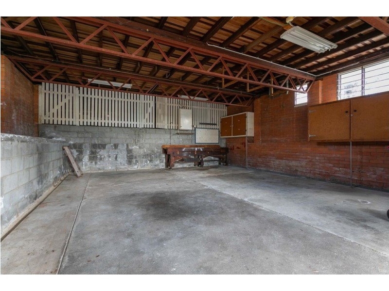 39 Burrowa Street, Stafford QLD 4053