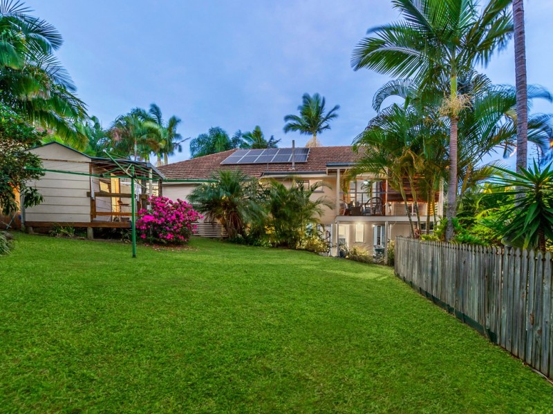 14 Caloola Street, Stafford QLD 4053