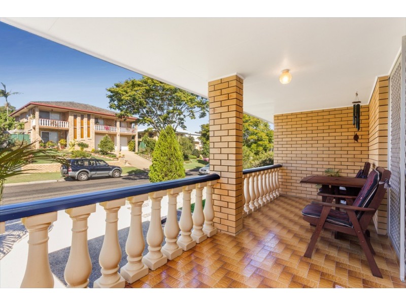 8 Falk Street, Stafford Heights QLD 4053