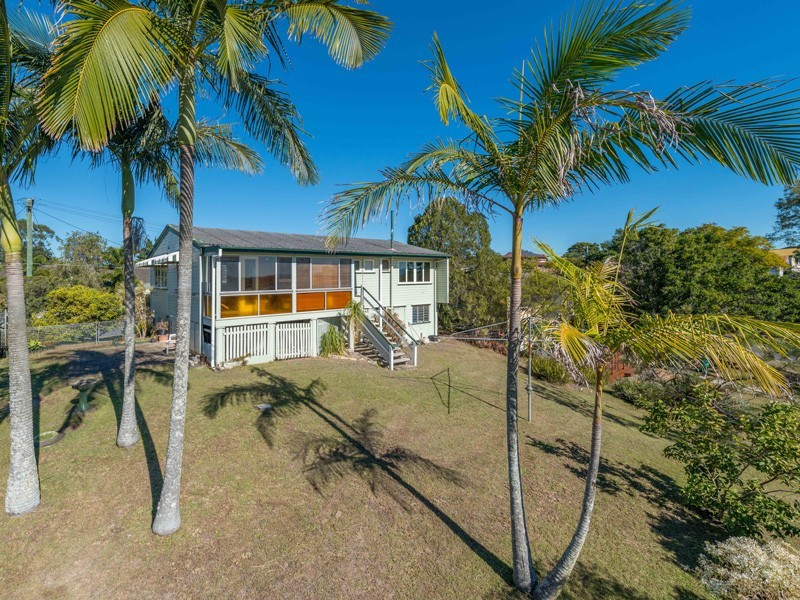 15 Sarina Street, Stafford Heights QLD 4053