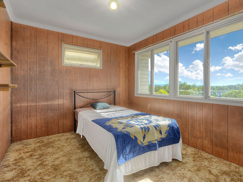 15 Sarina Street, Stafford Heights QLD 4053