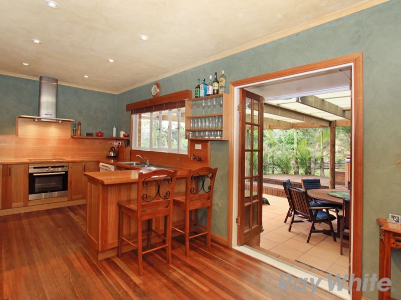 8 Gemalla Street, Stafford Heights QLD 4053