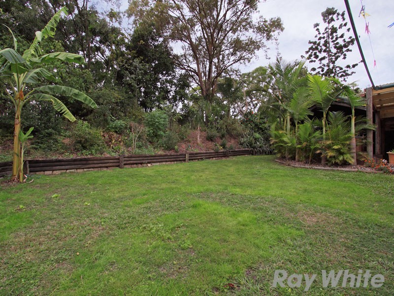 8 Gemalla Street, Stafford Heights QLD 4053