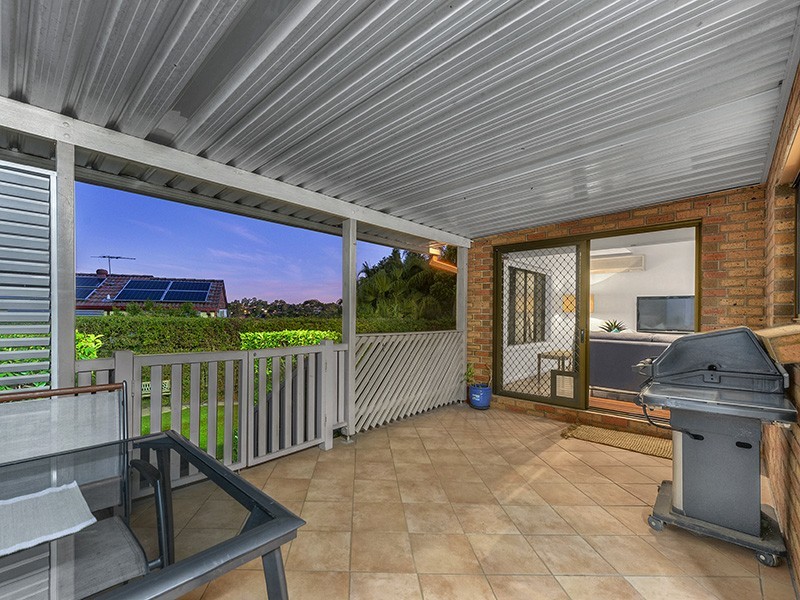 5 Bankhead Crescent, Stafford Heights QLD 4053