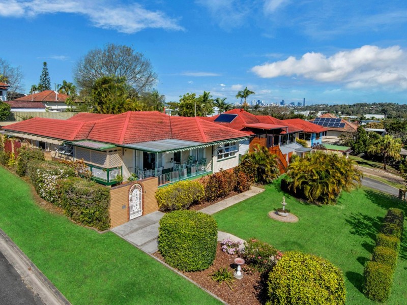 17 Gabon Street, Stafford QLD 4053