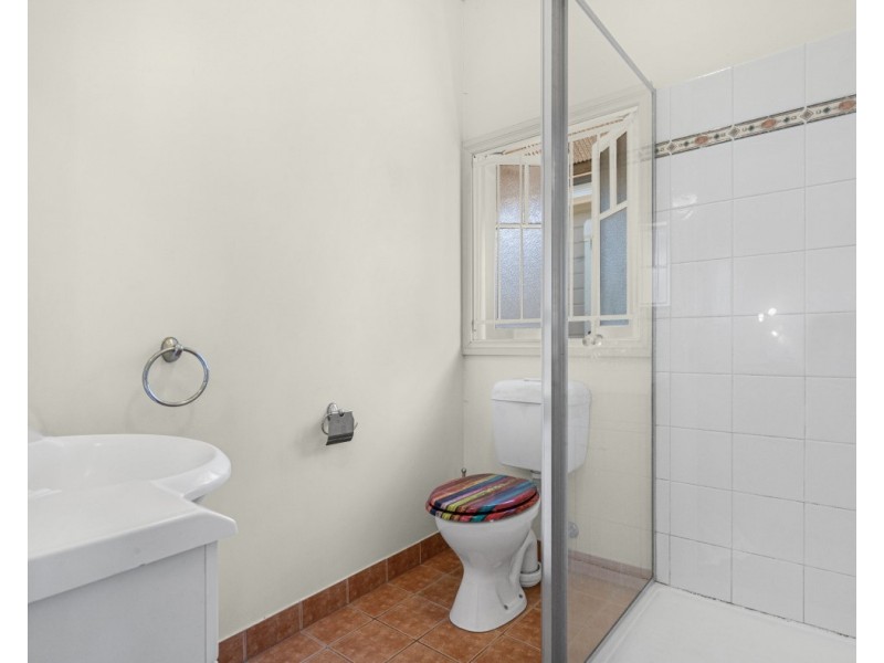 210 Thistle Street, Gordon Park QLD 4031