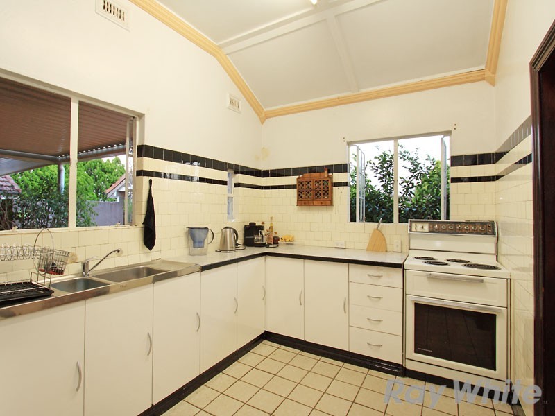 48 Haig Street, Gordon Park QLD 4031