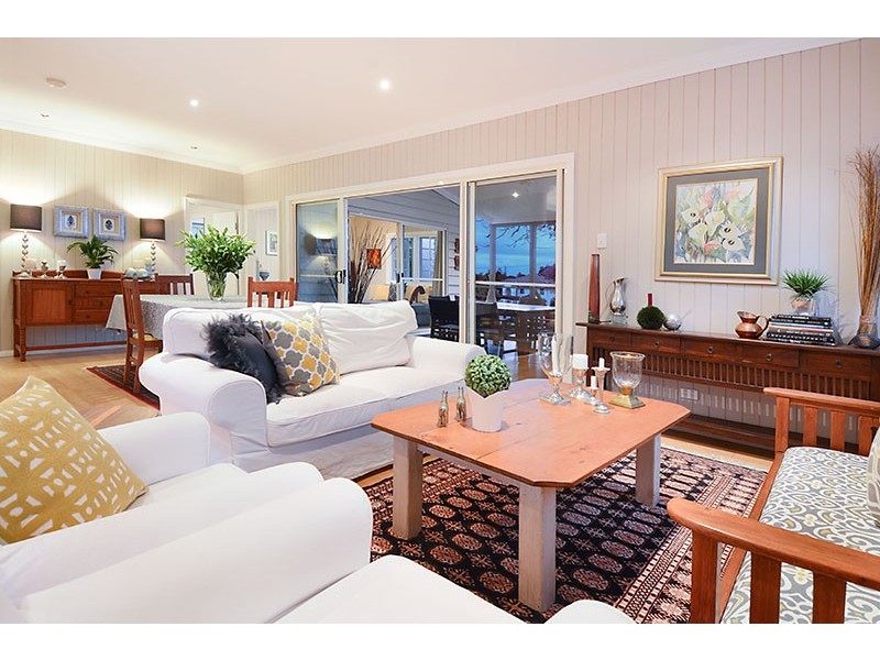 18 Gurley Street, Wavell Heights QLD 4012