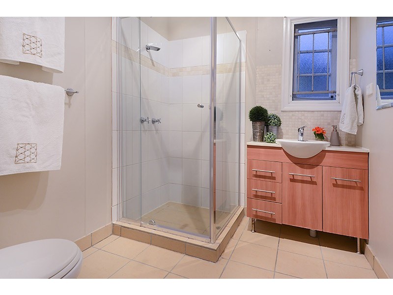 18 Gurley Street, Wavell Heights QLD 4012